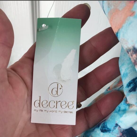 Decree Watercolor Romper Blue Pink Orange Size Small NWT - Picture 7 of 8